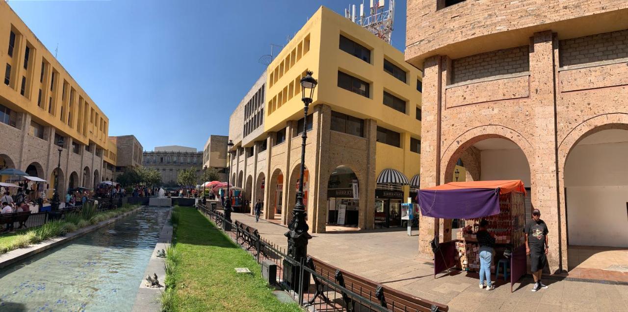 Hotel Real Gdl グアダラハラ エクステリア 写真